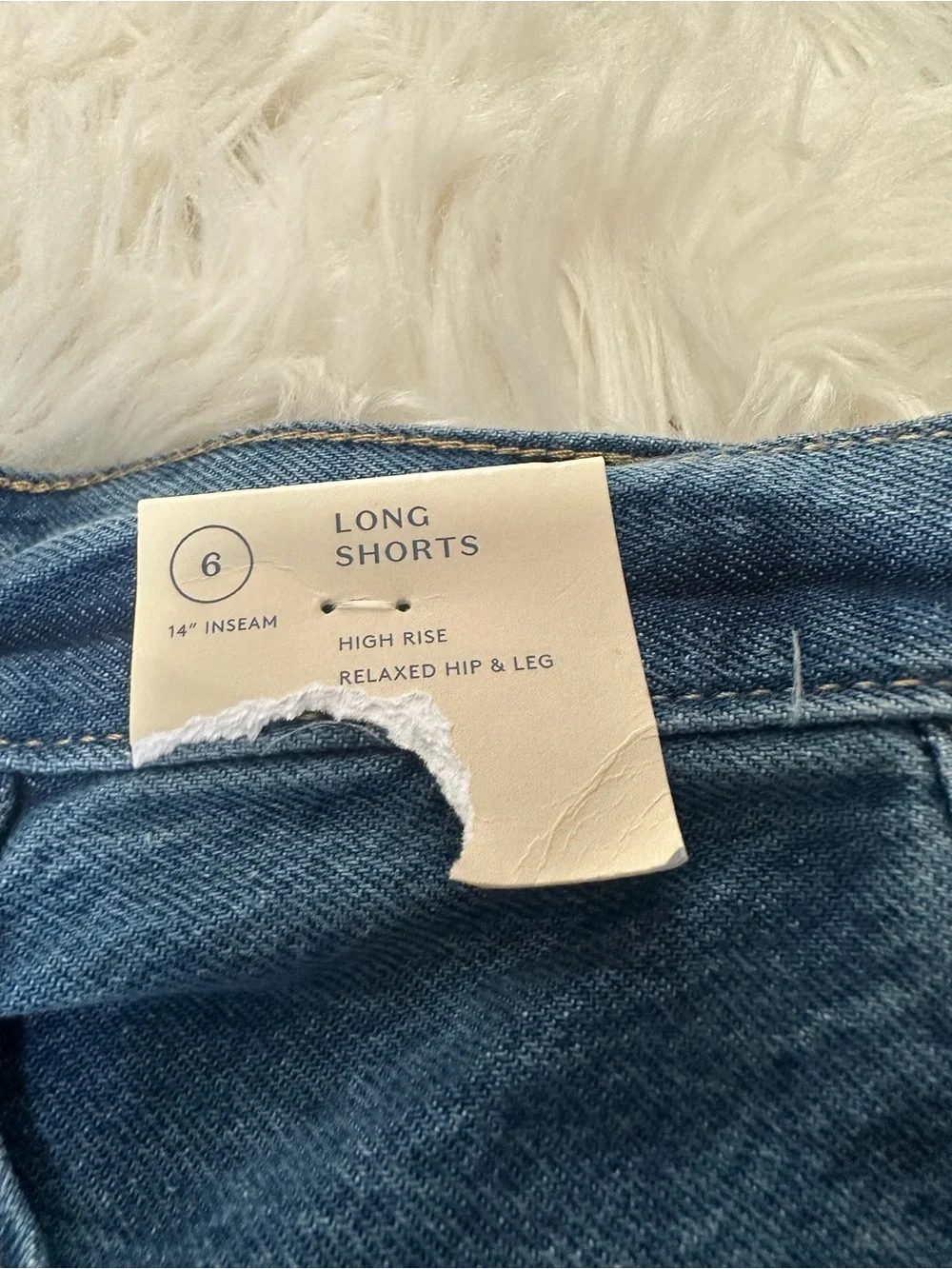 Universal Thread Women's high rise long shorts